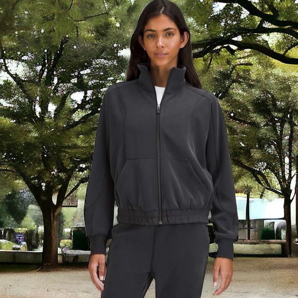 Lululemon Brushed Softstreme Funnel-Neck Zip Up in Black Sz 10 - Picture 1 of 12